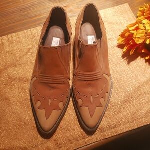 Vintage 90's Guess Low Cut Cowgirl Booties